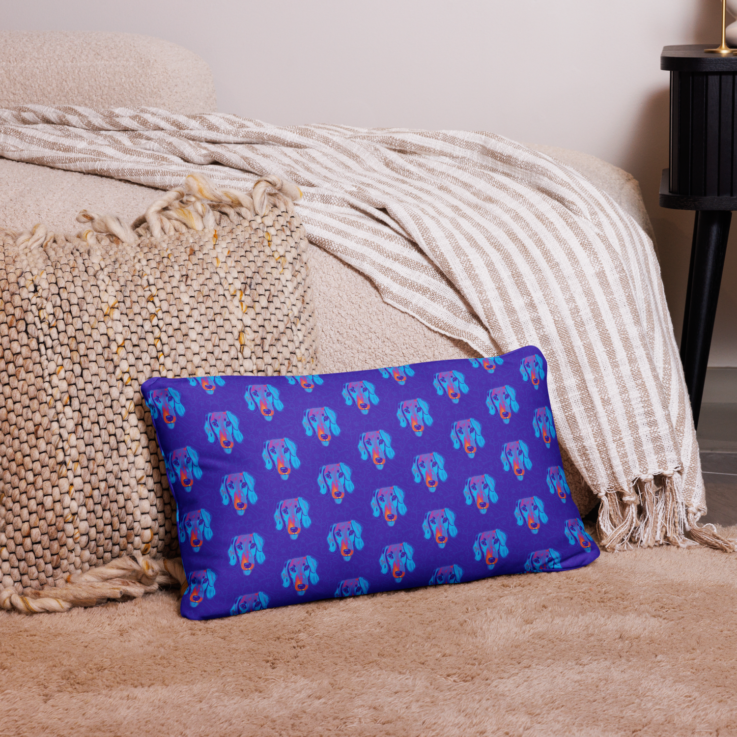 Throw Pillow (with filling) - Dachshund Licks &amp; Kisses