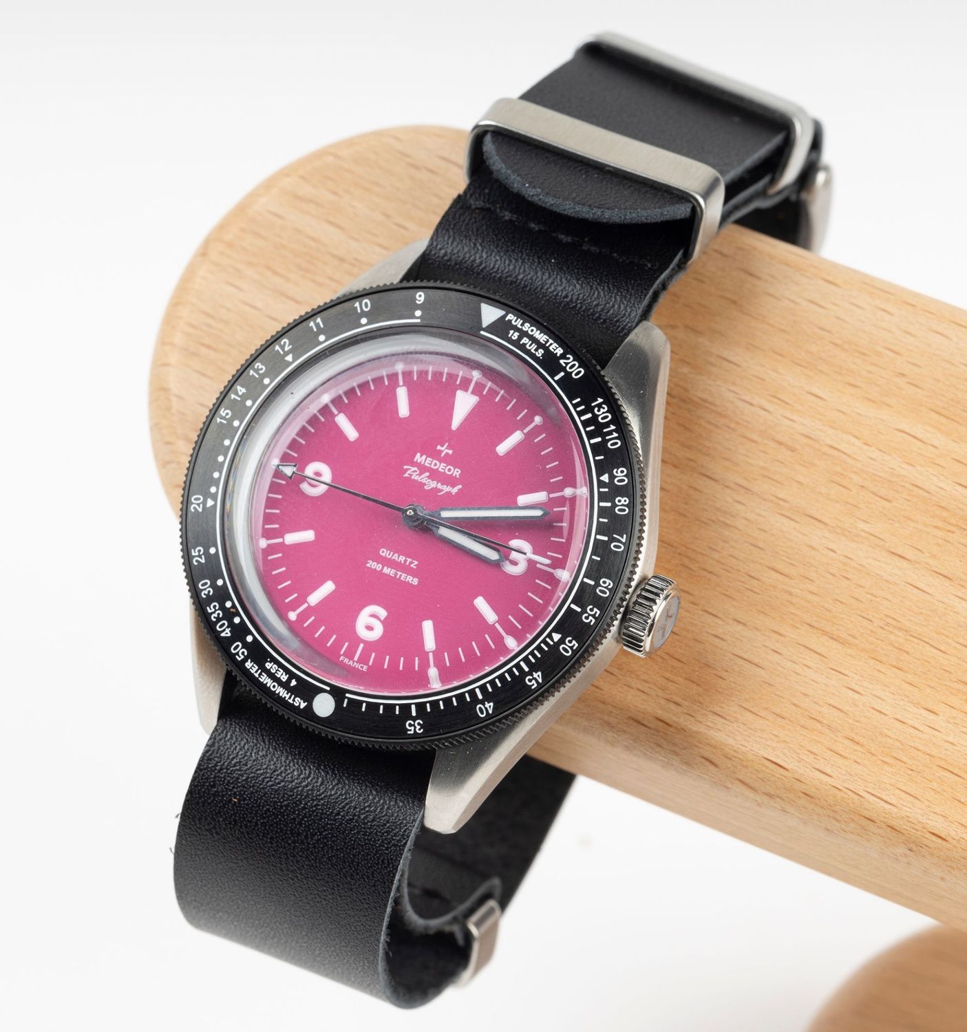 Pulsograph Quartz &quot;Octobre Rose&quot;