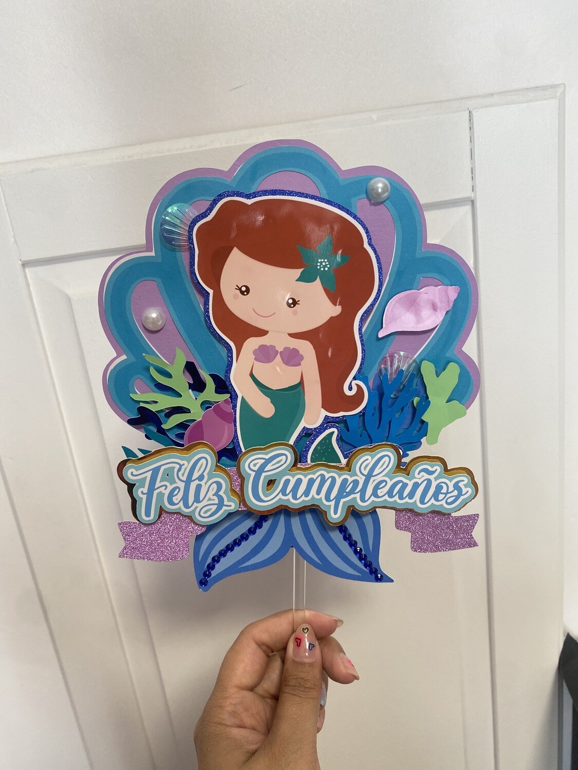 Cake topper