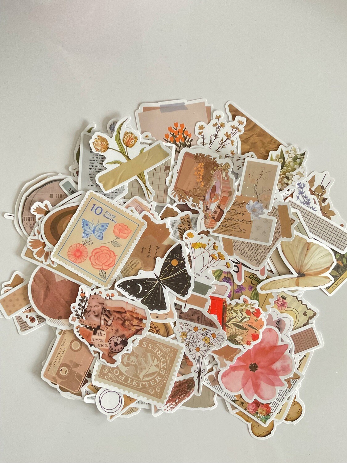 10pcs Random Aesthetic Stickers