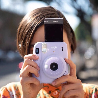 VINTAGE CAMERA
