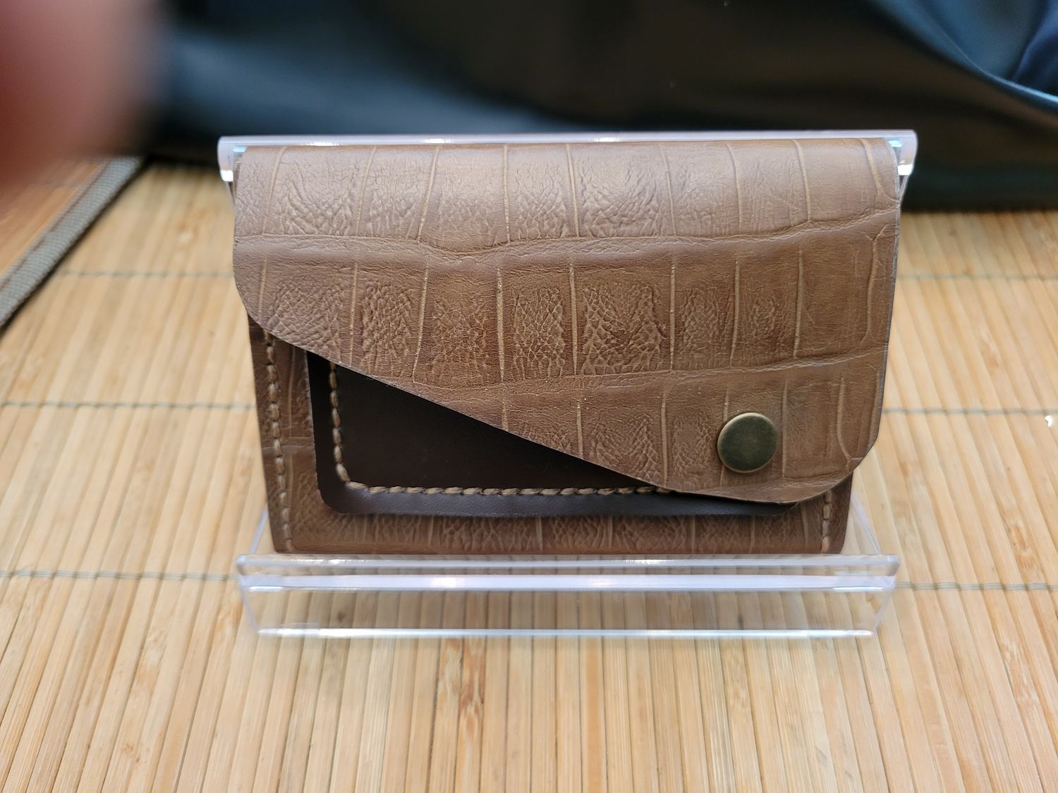 Handcrafted Small Wallet/Card Holder, Embossed Crocodile Brown.