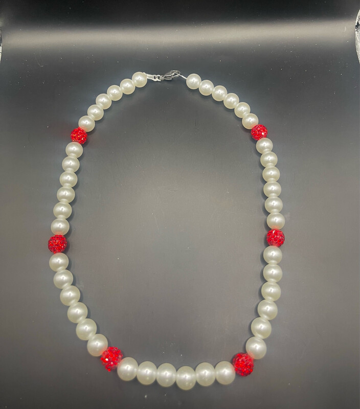 RED W/ PEARLS🍓