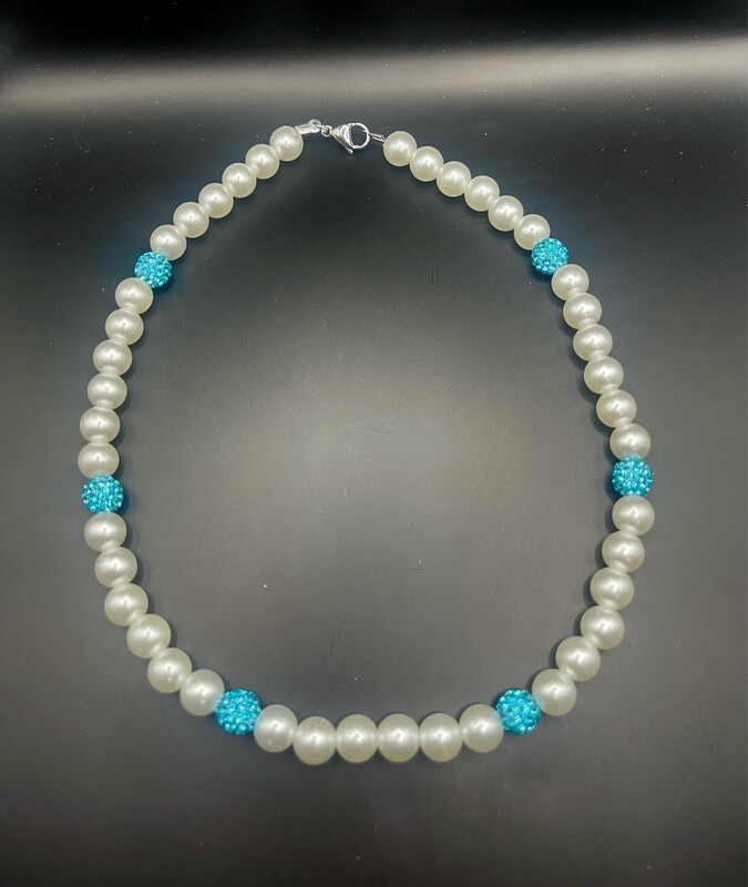 AQUA W/ PEARLS🐬