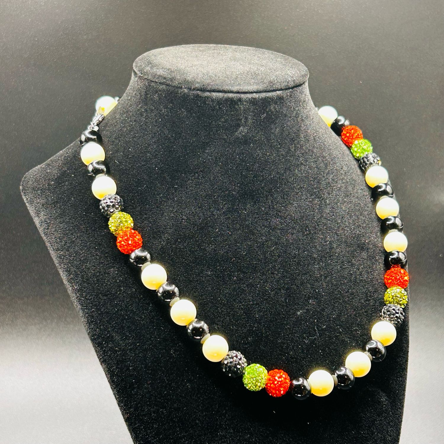 🎃 Jack’s Midnight Magic Baller Beads- green