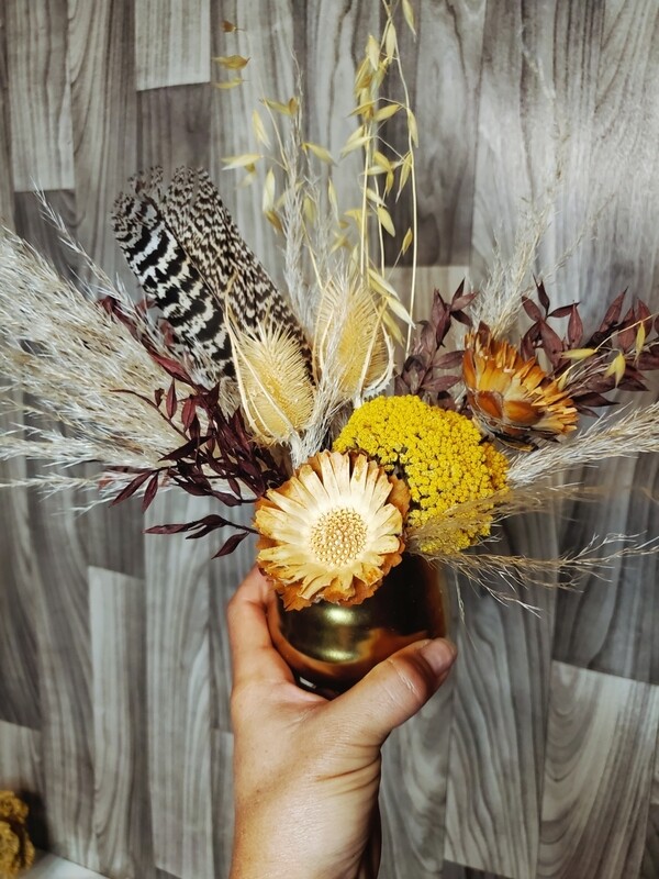 Nature&#39;s Gold Forever Arrangement - Local Flower Delivery