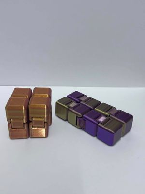 Infinity cube