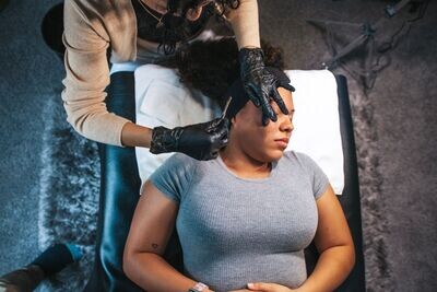 Dermaplaning Facial