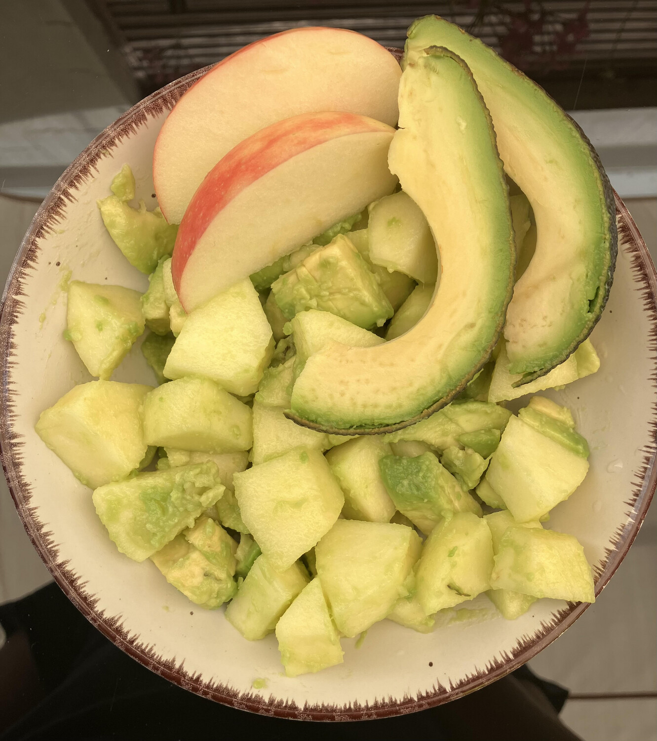 Avocado-Apfel Salat-vegetarisch