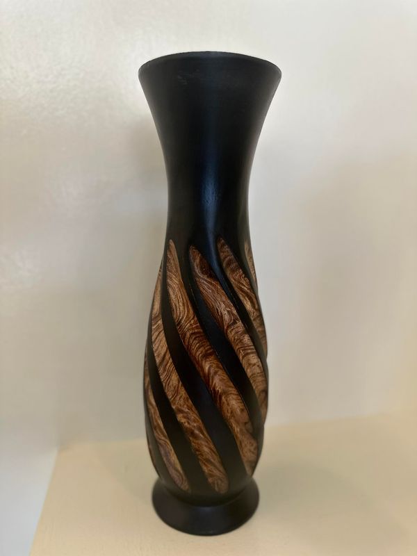 Wooden Mango Handcarved Flower Vase 02