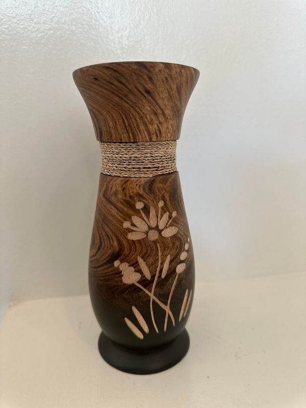 Wood Vase with Flower Carving and Straw Rope Decoration 03