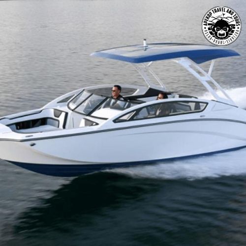 LUXURY JET BOAT