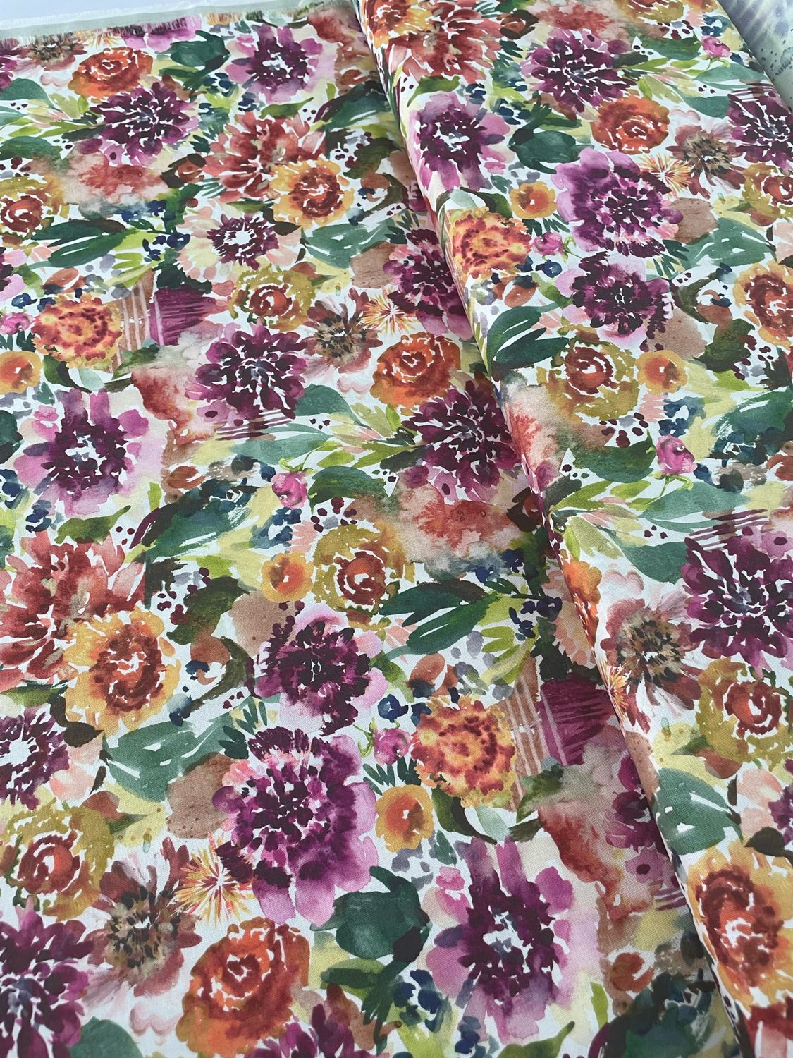 Moda - Floribunda Watercolour Florals