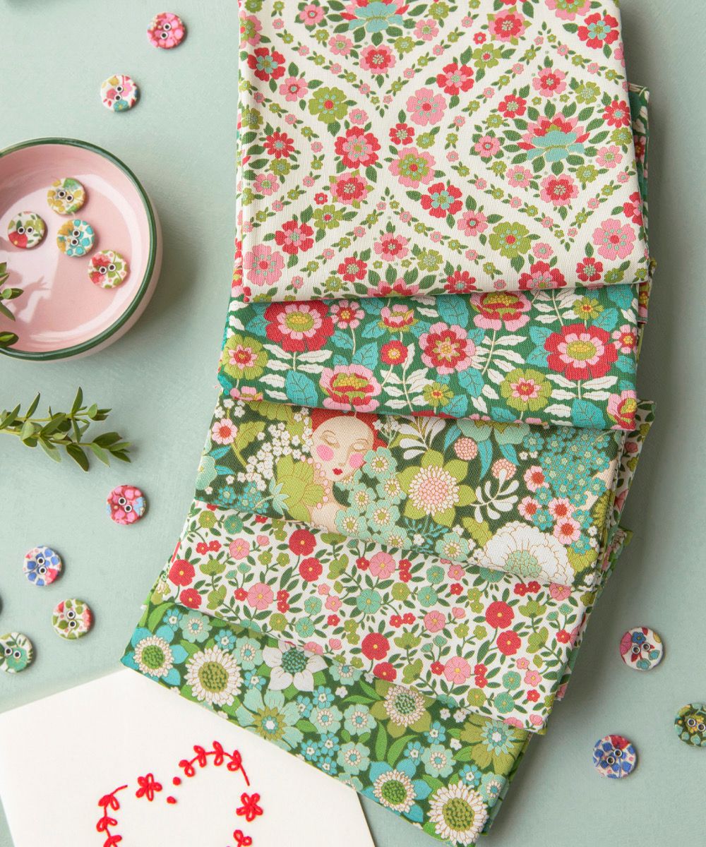 Tilda Wallflower - 5 Fat Quarter Bundle Green