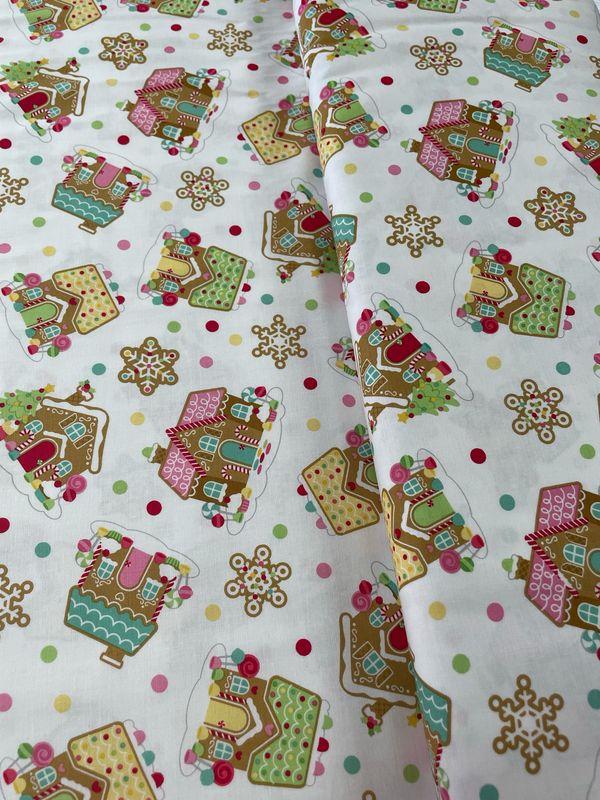 Gingerbread Kisses - Main White