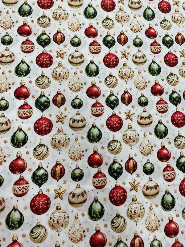 A Holly Season - Baubles Cream