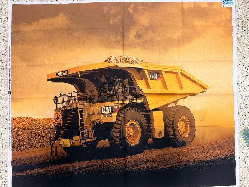 CATERPILLAR Dump Truck Panel