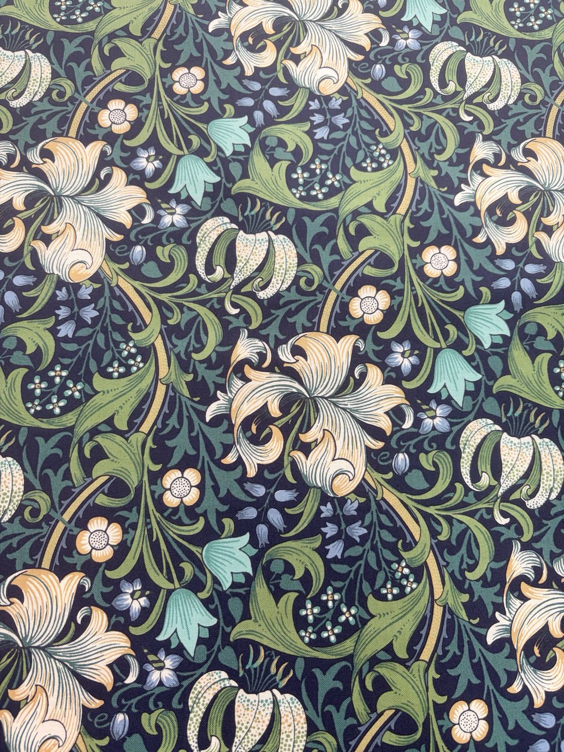 Morris & Co - Golden Lily