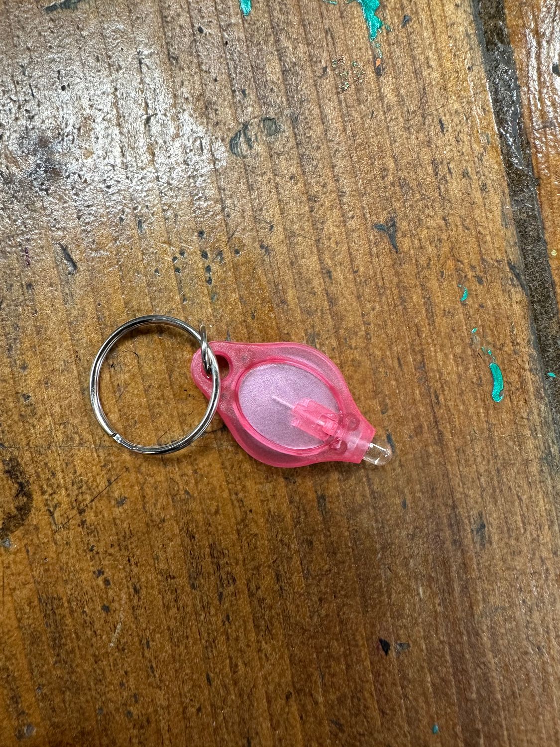 ​Red LED keychain light