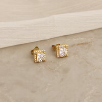 Gianna Studs, Color: Gold
