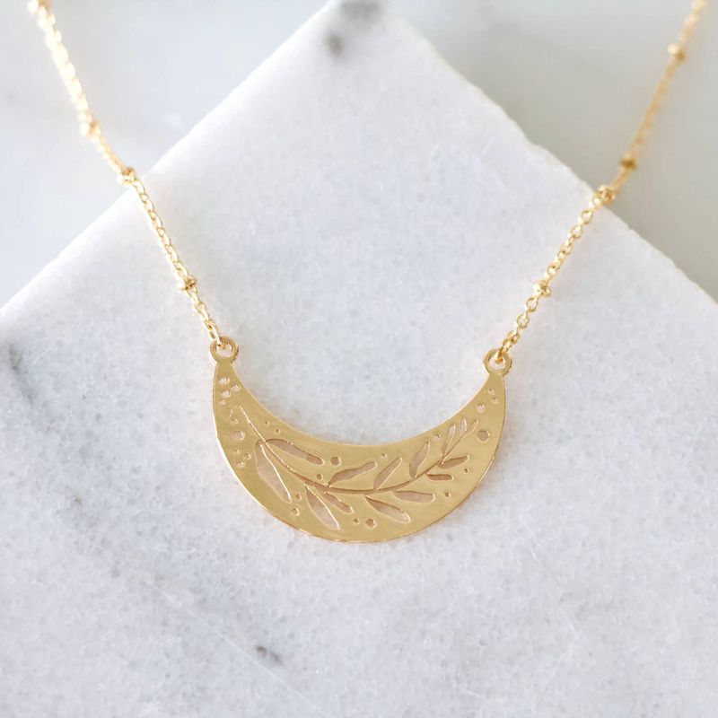 Collar Leaf Necklace