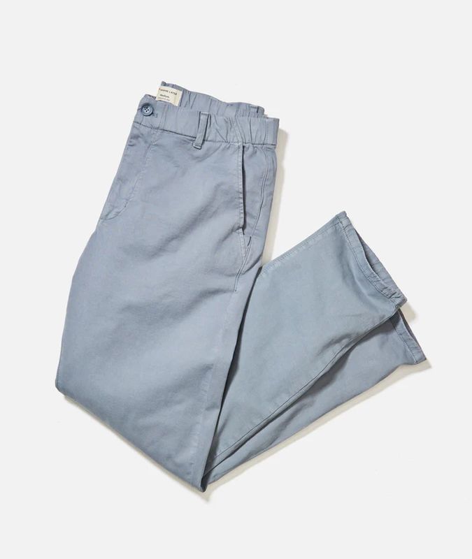 Saturday Athletic Fit Twill Chino Pant