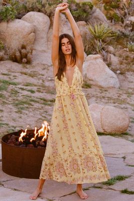Maxis