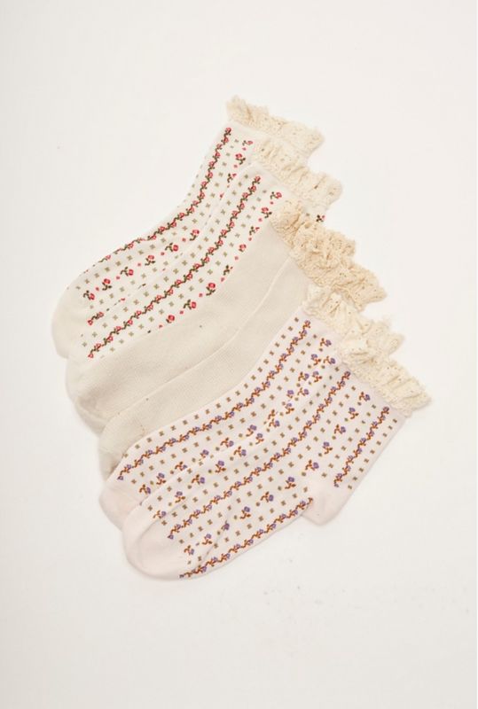 Ruffle Sock Pack