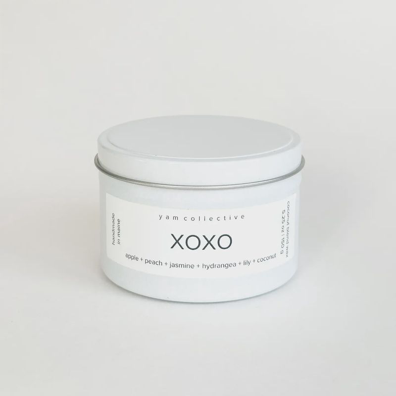 Xoxo - 5 oz Tin Candle