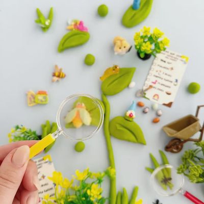 Backyard Bug Seek 'n Find Kiddough Play Kit