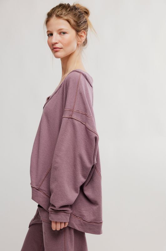 Staycation Pullover