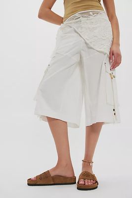 Shore Cut-Out Footbed Sandals