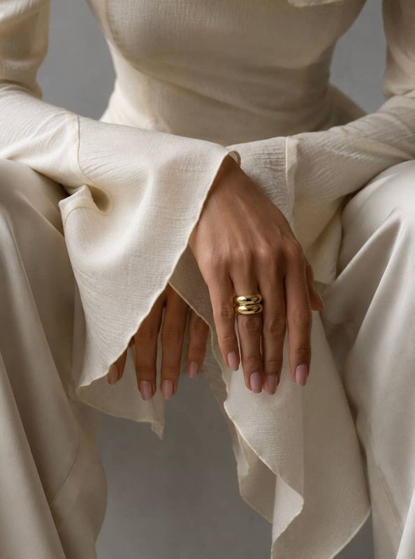 Mia Ring
