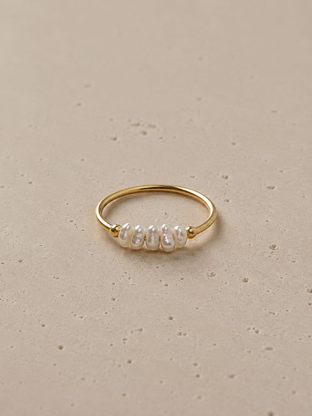 Dainty Pearl Ring