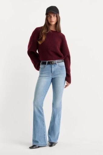 good legs flare jeans, Color: Indigo, Size: 0 Regular