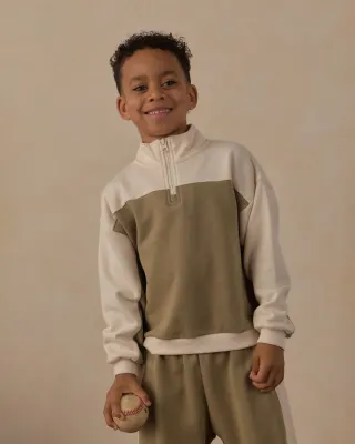 Quarter Zip Crew Olive