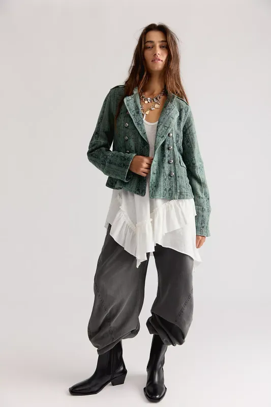 Lotty Jacquard