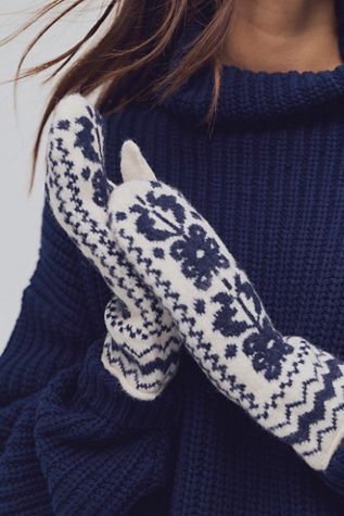 Folk Mitten
