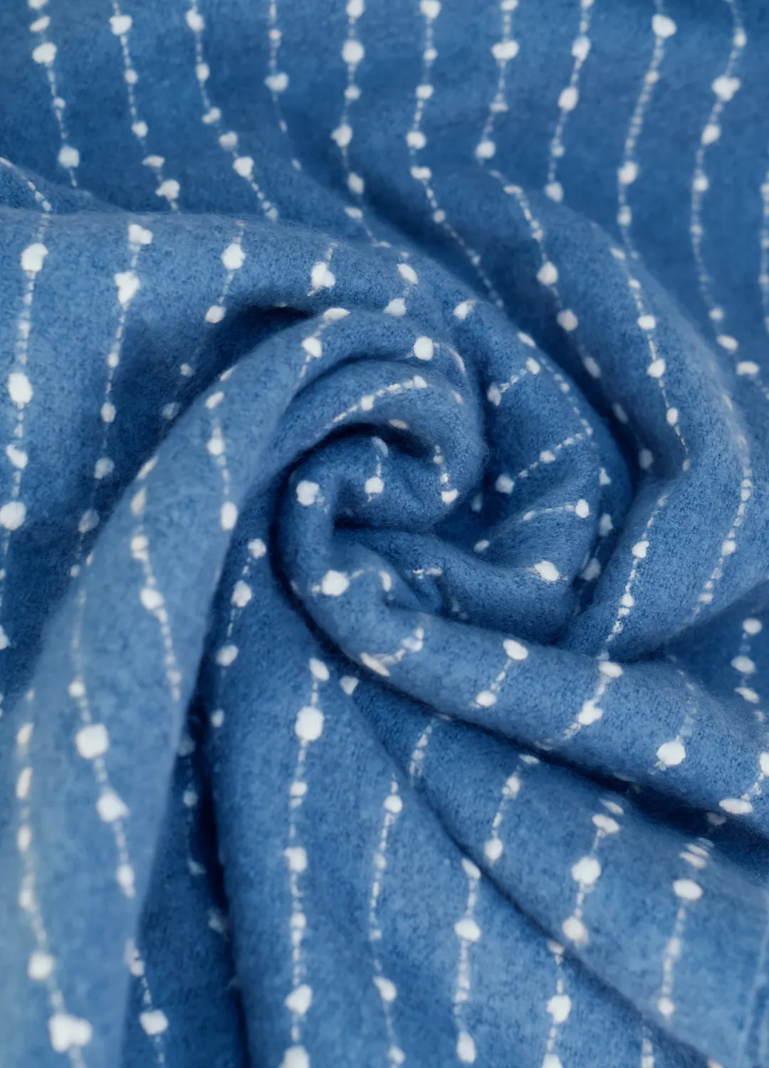Dakota Cosy Scarf, Color: Navy