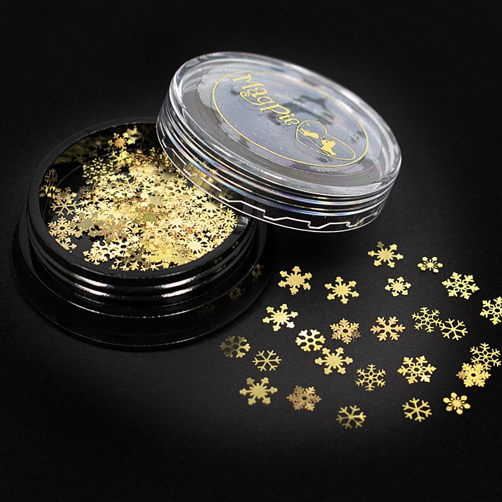 Metal Shapes // SNOWFLAKES GOLD