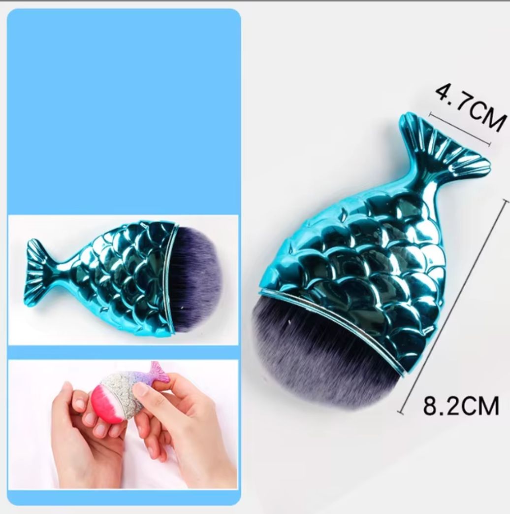 DUST BRUSH // Ligth Blue