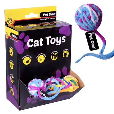 Pet One Cat Toy Yarn Ball With Tail 5cm Pet One Cat Toy Yarn Ball With Tail 5cm