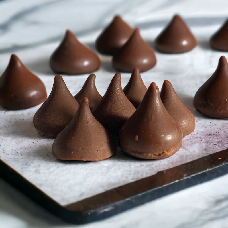 Hershey Kisses Wax Embeds
