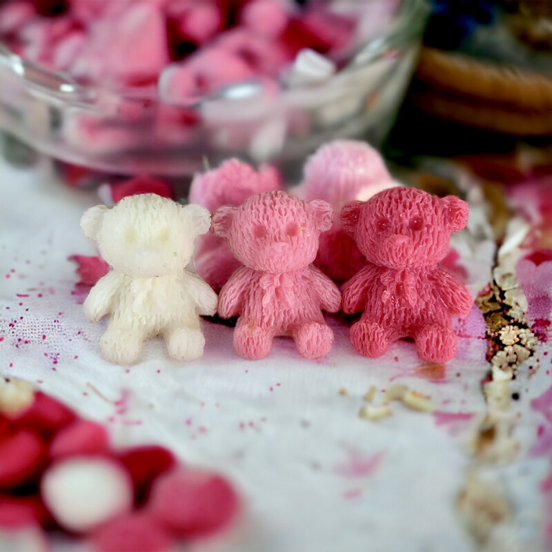 Mini Teddy Bears Wax or Soap Embeds