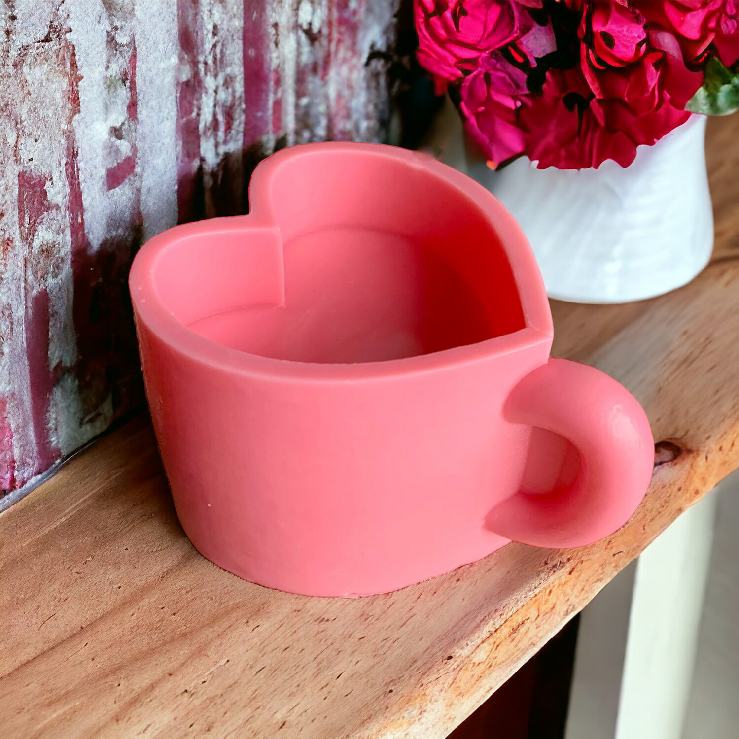 Cup O’ Love Teacup Wax Embed