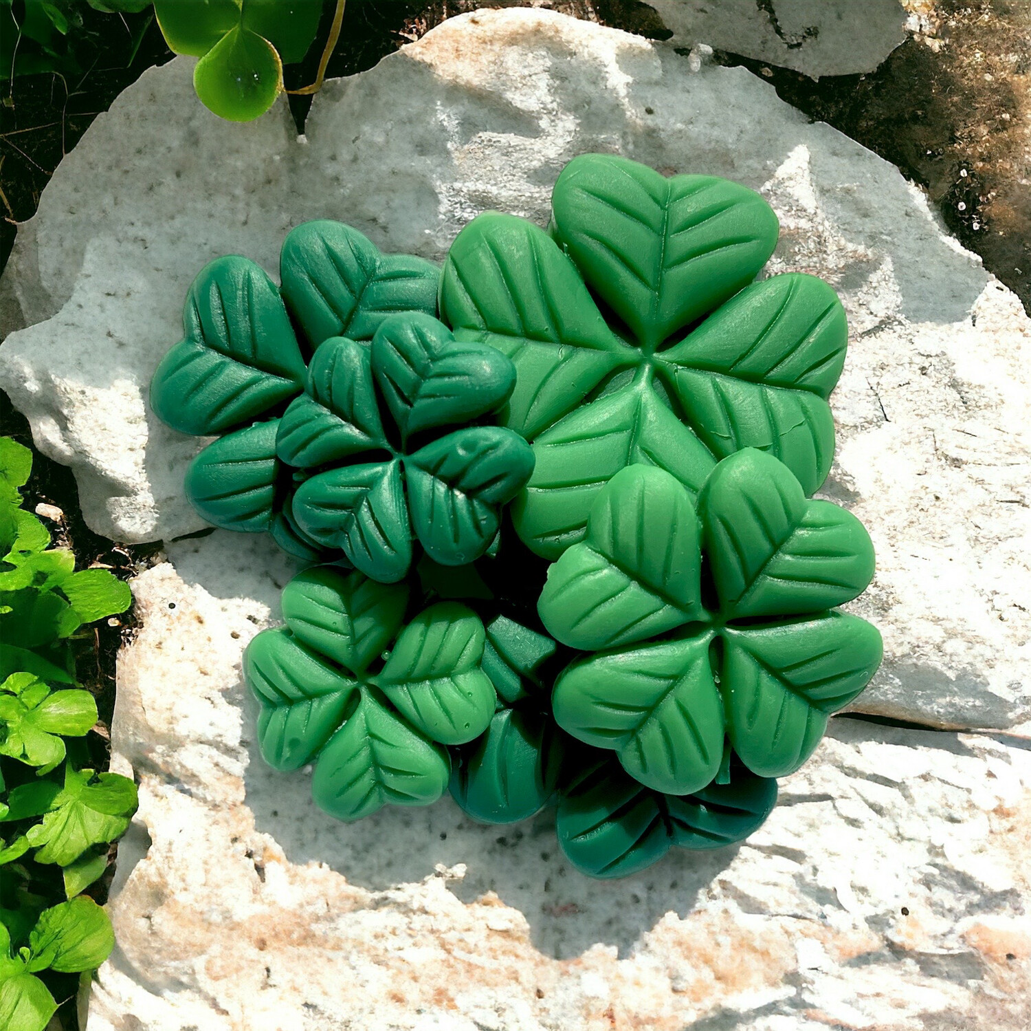 Lucky 4 Leaf Clover Wax or Soap Embeds