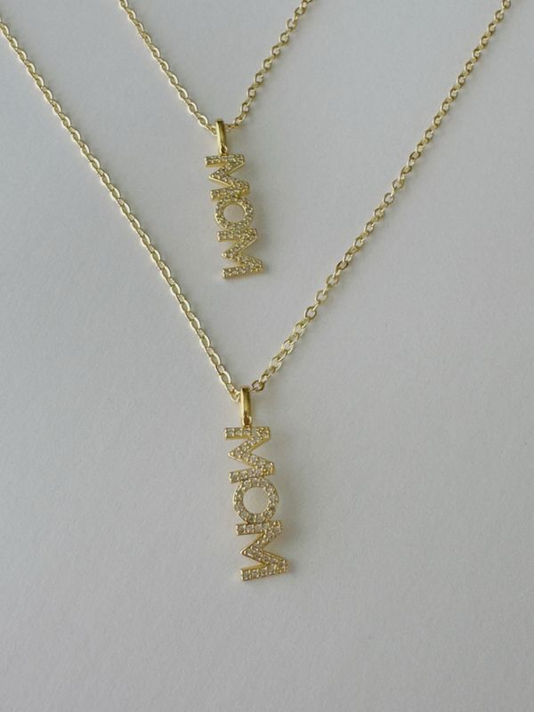 Cadena de Mom 