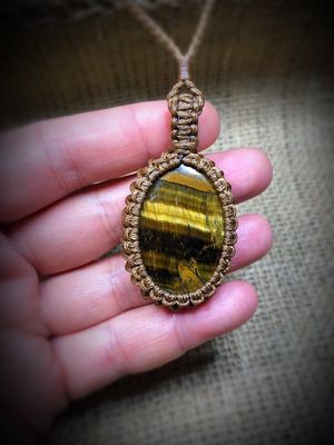 Tiger’s Eye Pendant
