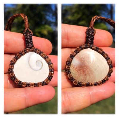 Shiva Shell Pendant