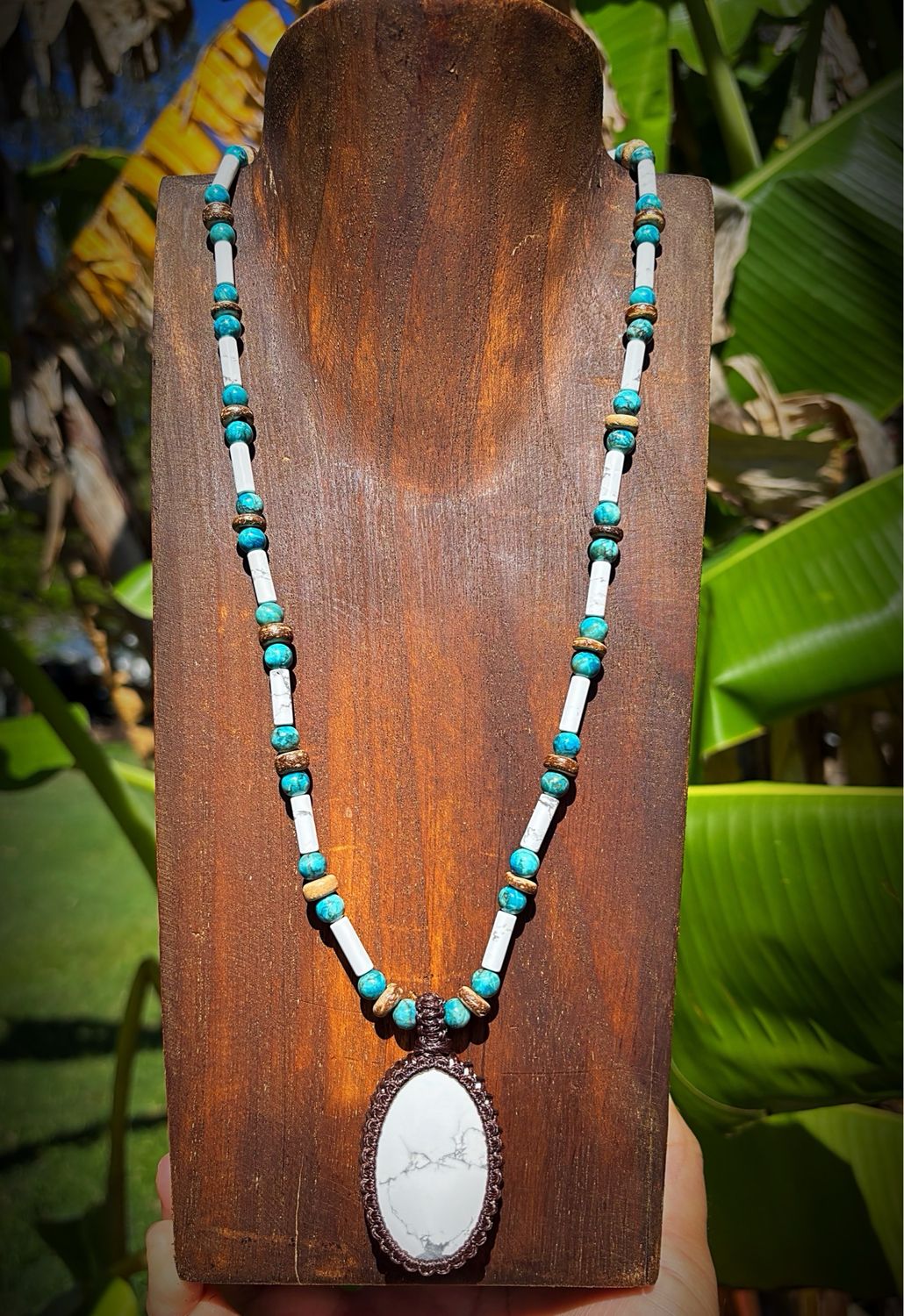 White Howlite &amp; Turquoise Necklace